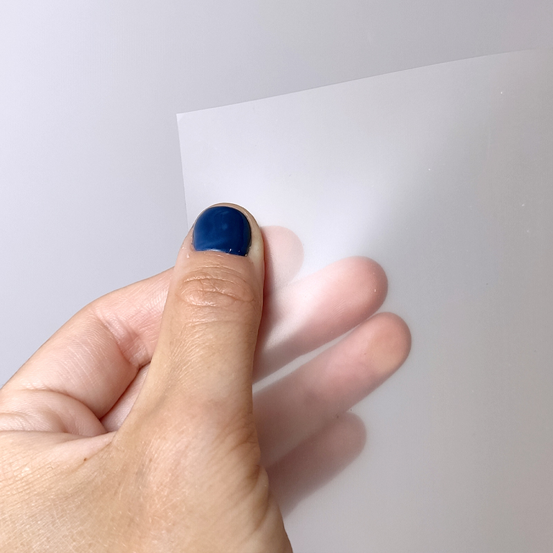 Soporte poli&eacute;ster mate para hacer fotolitos manuales